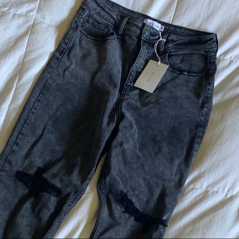 Cade High Rise Jeans - Picture 3 of 5